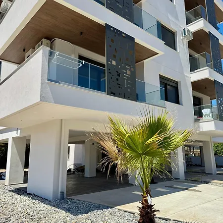 Apartamento Kyma Peraía